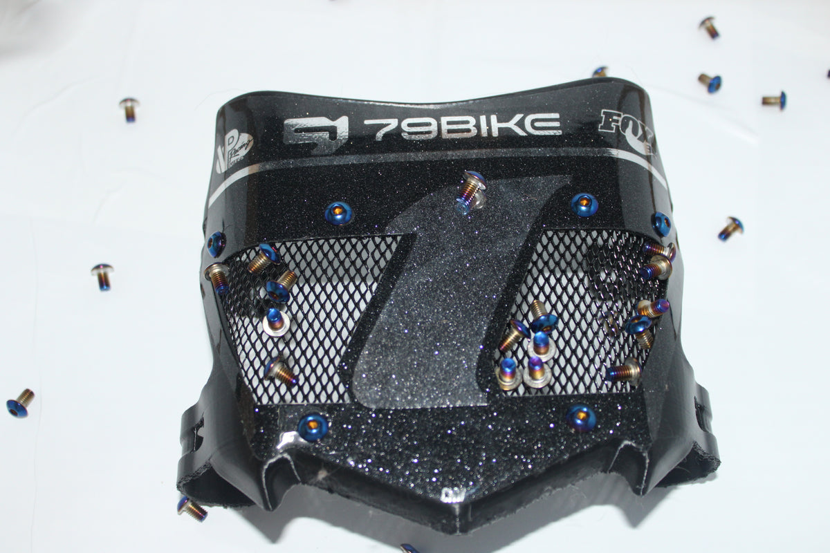 Fully customizable vented plate